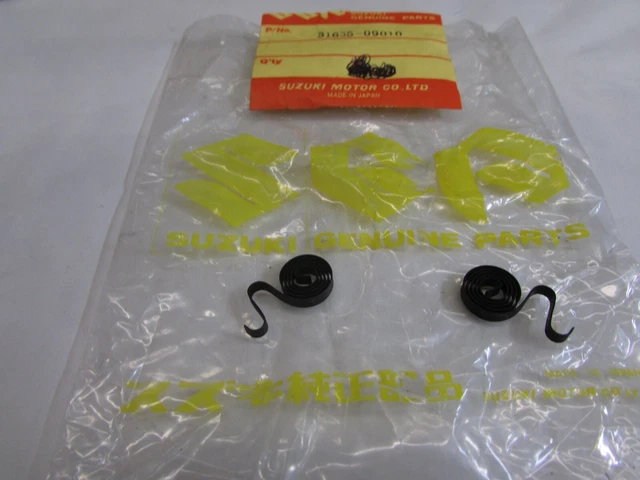 Balai De Charbon (carbon Brush Spring) Neuf NOS Pour Suzuki GT185/TS185 (1973-1977) - Ref OEM