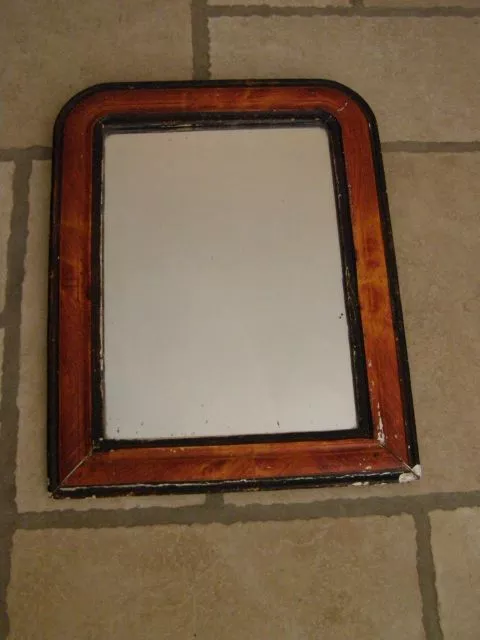 Ancien miroir cadre en plâtre peint