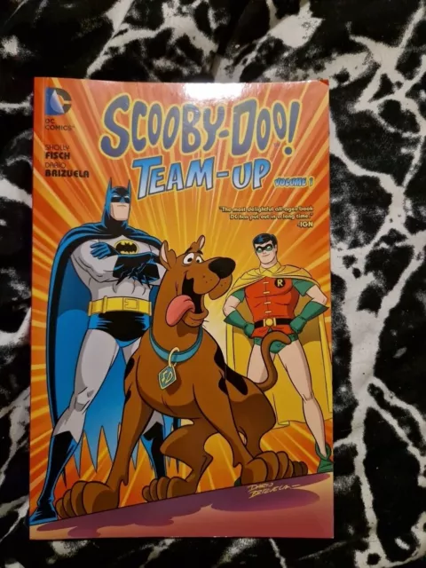 Scooby-Doo Team-Up Volume 1 Graphic Novel