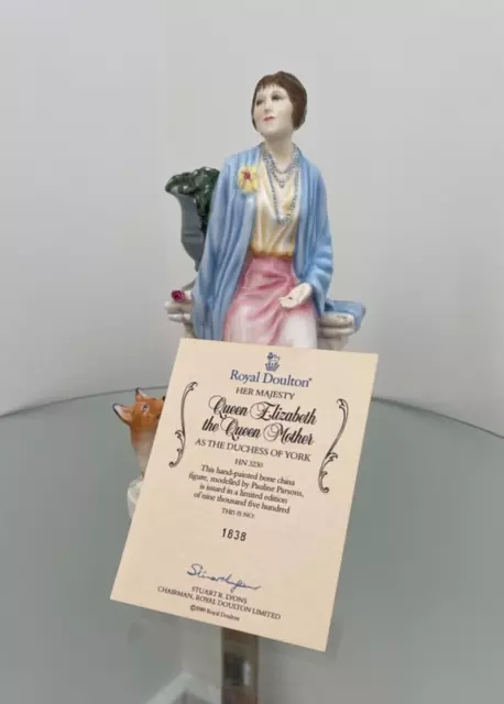 Royal Doulton Figure  QUEEN ELIZABETH THE QUEEN MOTHER & CERTIFICATE,