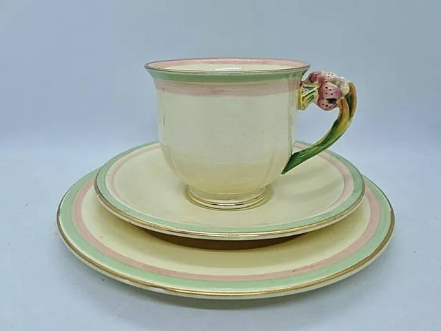 Royal Winton Grimwades Vintage Honey Tiger Lily Yellow Cup Saucer and Side Plate