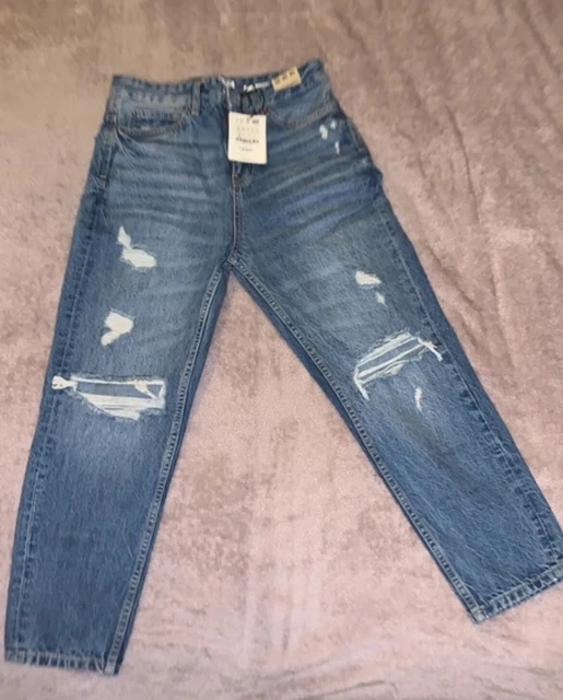 Jeans strappati deals pull and bear