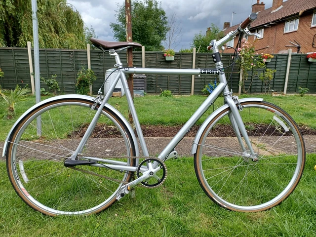 CONRAN CHARGE PLUG Urban Bike –3 Internal Hub Gears RARE Limited