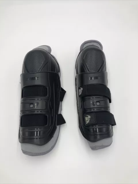Closeout Thor Mens Black Quadrant Dirt Bike Knee Guard MX ATV Size Kids
