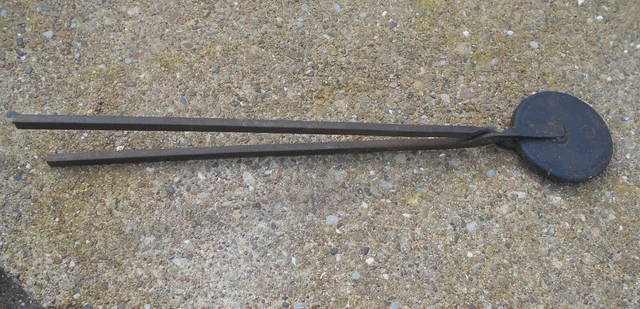 ANTIK WAFFELEISEN / Eiserkucheneisen / Oblateneisen / Gusseisen EUR 55 ...