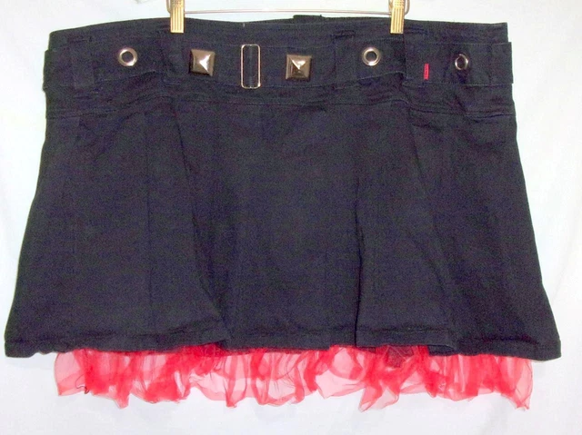 Mini Skirt Tripp NYC '90s Goth Rave Gear Plus Size 26 Black Pleats Red Netting