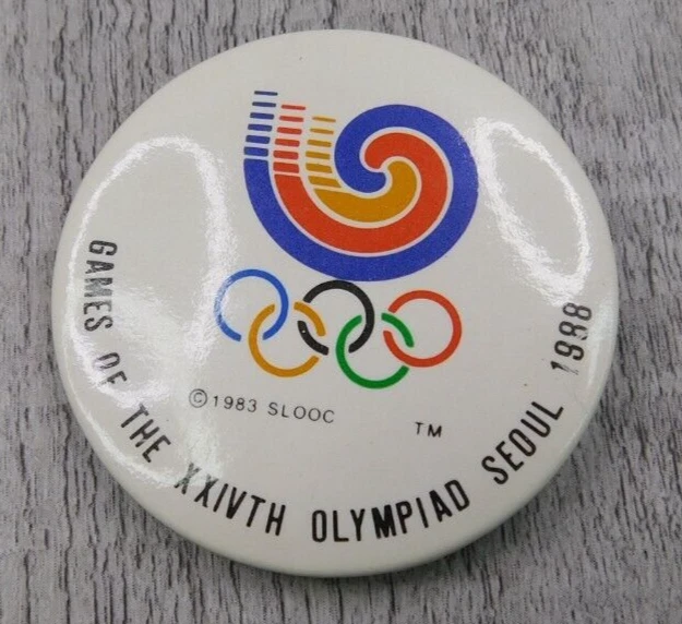 GAMES OF THE 24th Olympiad Olympics Seoul Korea 1988 Lapel Hat Vest