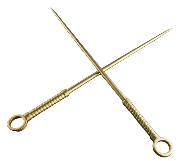 PAIR Spy X Family Yor Forger Cosplay Weapon Gold Needle Daggers Earring Knives
