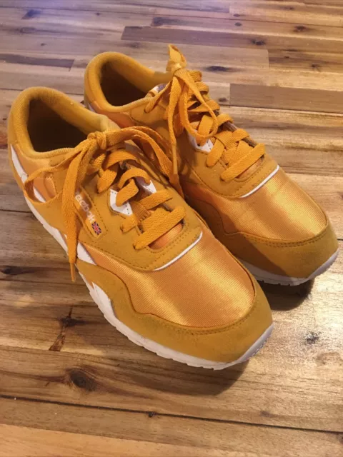 Reebok classic on sale nylon trek gold