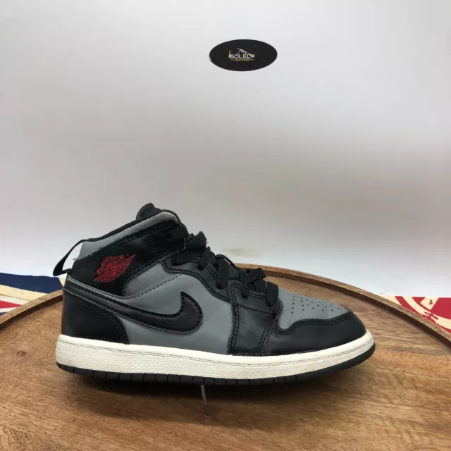 NIKE BOYS AIR Jordan 1 Mid Particle Grey Shadow Red Black 640734