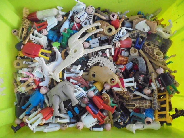 Jouet Ancien Tres Gros Lot De Playmobil Et Geobra  Animaux Personnages 70/80