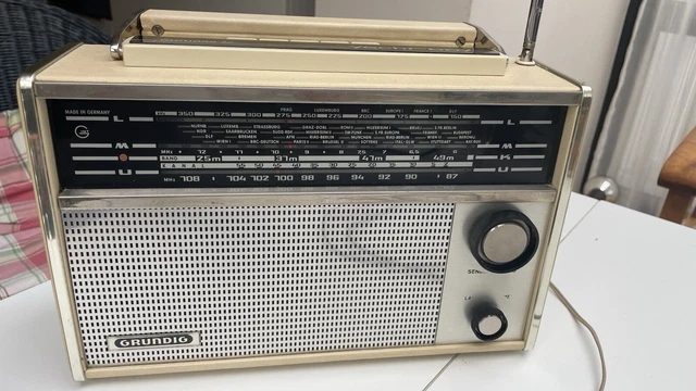 Grundig Transistor Boy LE, Service Manual, Repair Schematics