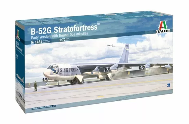 Italeri 1451 1/72 Scale Model Kit USAF Boeing B-52G Stratofortress w/Missiles