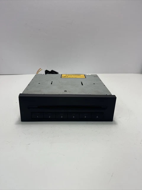 2003 - 2009 Mercedes W211 E350 CD Changer 6 Disc Player   A 211 870 38 89