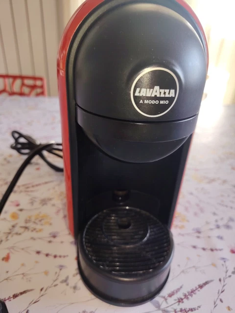 Macchina Jolie Lavazza A Modo Mio più 108 capsule - €96,80 Lavazza
