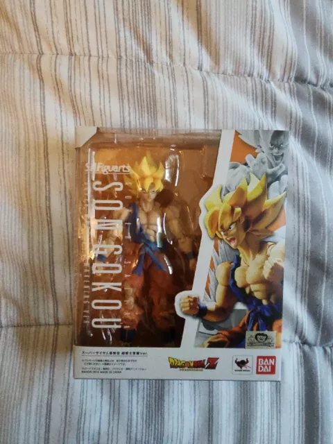 S.H. Figuarts Super Saiyan Goku Super Warrior Awakening