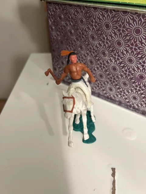 Vintage TIMPO TOY FIGURINE - Mounted Indian Brave & Horse - Transogram - 1/32th