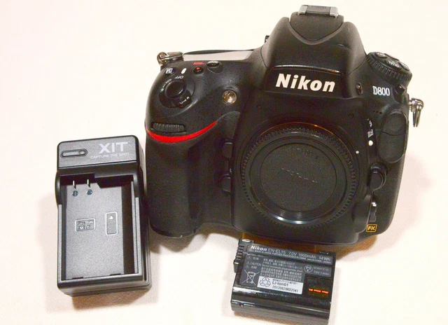 Nikon Fx D800 Body Only **New Shutter! 2