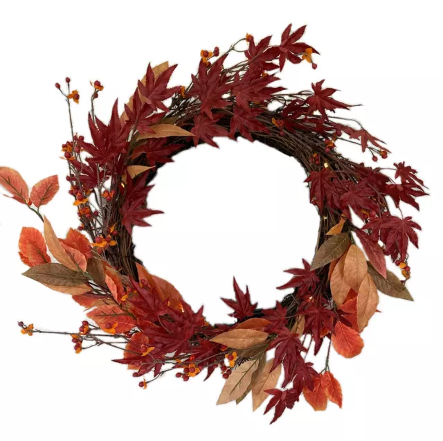 Retired Pottery Barn Fall Lit Maple Leaf Wreath. 16”