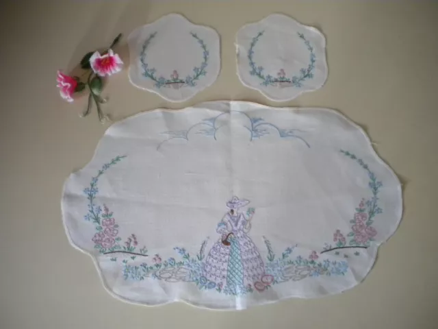 Vintage Embroidered Linen 3 Piece Dressing Table Set - Crinoline Lady/Floral