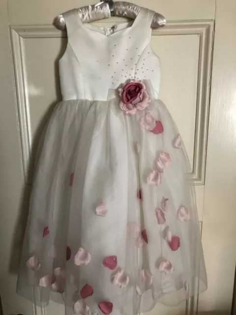 $275 NEW SARAH LOUISE Flower Girl Ivory Dress Floating Pink Rose Petals 5