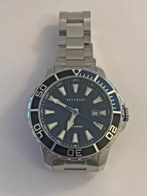 Accurist 7219 top