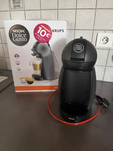 Machine à café capsules modèle Piccolo XS Dolce Gusto Krups très bon état