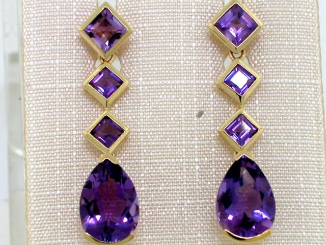 Paar Amethyst Ohrhänger 585 Gelbgold 14Kt  8 facettierte natürliche Amethyste