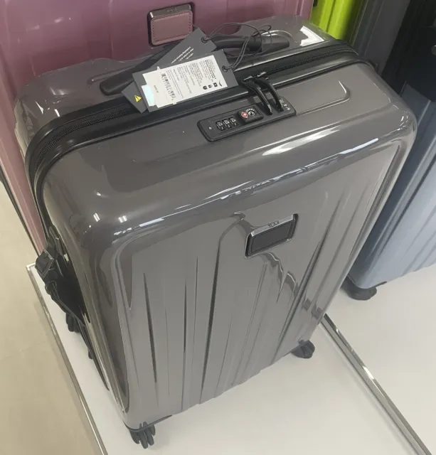 Tumi V4 Short Trip Expandable Packing Case