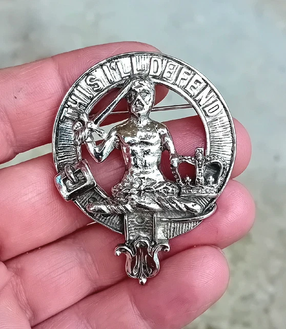 Vintage British Army Glengarry Hat Chrome Cap Badge - Clan Crest MacFarlane