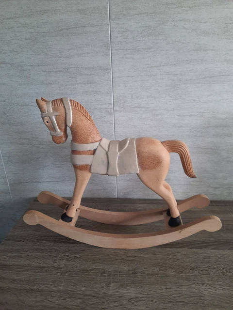 Petit Cheval à Bascule En Bois Peint – Vintage – Jouet D’occasion