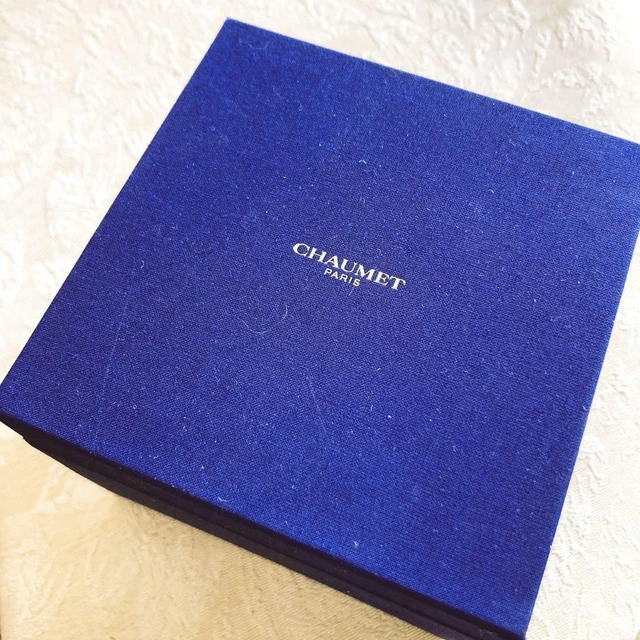 Chaumet authentic accessories jewelry necklace box blue case interior