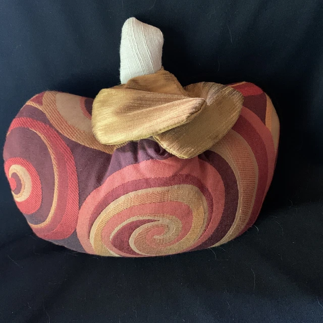 Halloween Pumpkin -  Woof and Poof  - 2011- NICE!