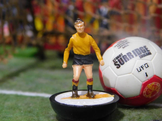 VINTAGE 1970s SUBBUTEO - CLASSIC HEAVYWEIGHT SPARE - WATFORD - # 203 - H/W