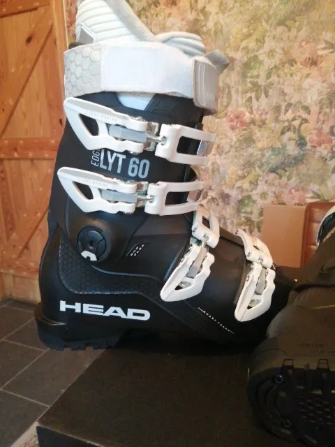 Head Edge Lyt 60W Women's Ski Boots Black /Anthracite Size 24 BNIB