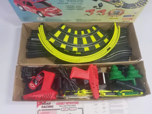 1999 Artin Duel Loop Challenge Chevy Slot Car Race Set 1/43 Scale Complete Works 2