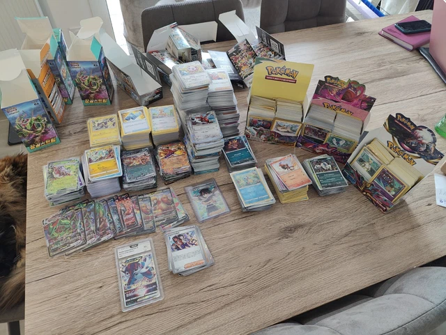 GROS LOT DE carte 4300 cartes pokemon de plusieurs séries EB et EV EUR
