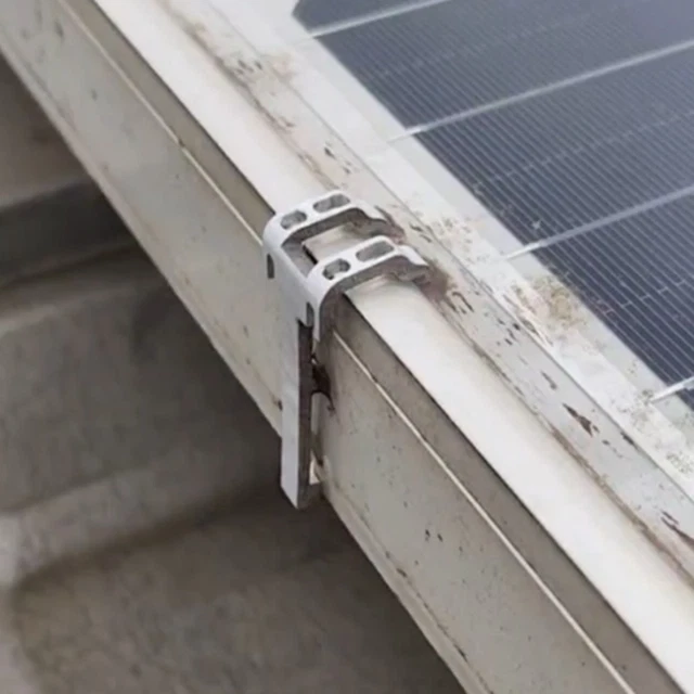 32 Pz Clip di Scarico dell'Acqua Pannello Solare da 30 mm, Clips Drenaggio Pannellos Fotovoltaico per Pannelli Solari PV 30mm, Clips di Drenaggio Clip per Lo Scarico Dell'acqua Del Pannello Solare