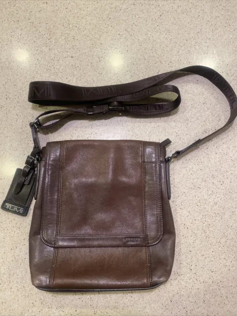 TUMI Unisex Brown Leather Adjustable Strap Crossbody Messenger Satchel Sling Bag