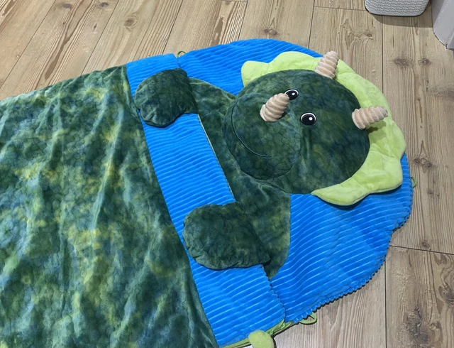 Hugfun triceratops store