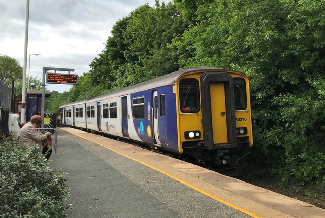 NORTHERN TRAINS 150270 Class 150 Sprinter DMU Railway Photo - Penistone ...