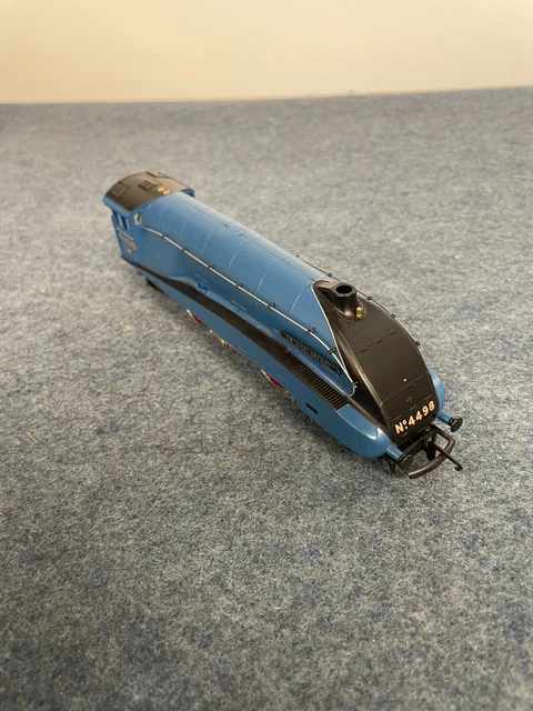 HORNBY R2688 SIR Nigel Gresley Locomotive Train LNER Class A4 4498 R888 ...