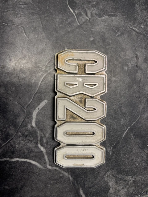 Original Honda CB200 Side Cover Frame Air Clean Cover Emblem Badge
