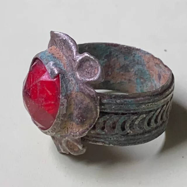 Rare Ancient Medieval Roman Bronze Warrior Talisman Ring Red Stone