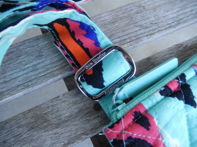 PUEBLO Hipster Crossbody Shoulder Aztec Bag Green Orange VERA BRADLEY EUC 3