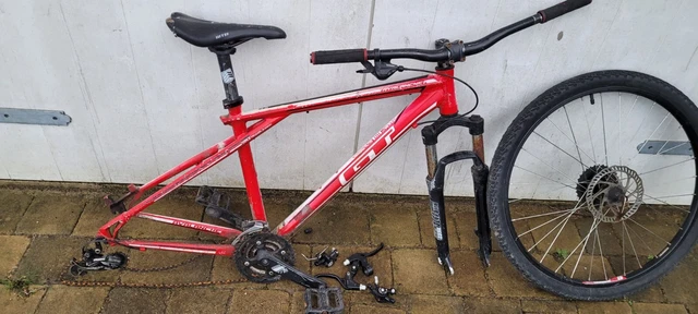 Medium 17 frame 2025 bike