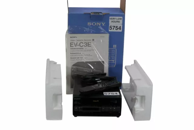 SONY VIDEO 8 lettore videocassette EV-C3 NTSC 8 mm EUR 128,29 - PicClick IT