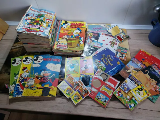 Mickey Mouse Hefte Konvolut, 80 Hefte, mit vielen Einlagen, 70er bis 90er Jahre