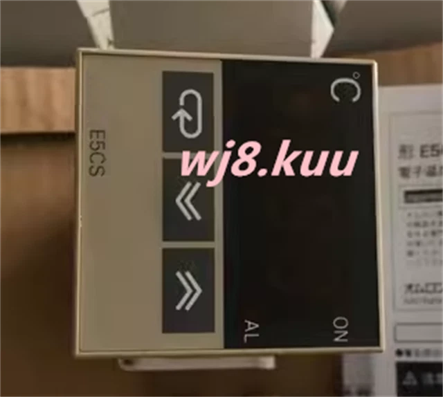 New for Thermostat E5CS-R1KJ free shipping @fu