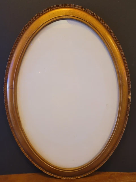 Vintage Mid Century Gold Ornate Oval Portrait Picture Frame w/ Glass